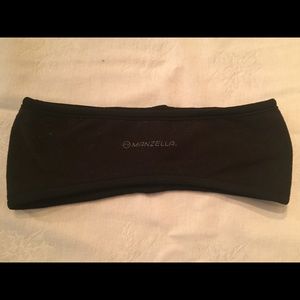 Warm Tahoe women headband from Manzella. One size